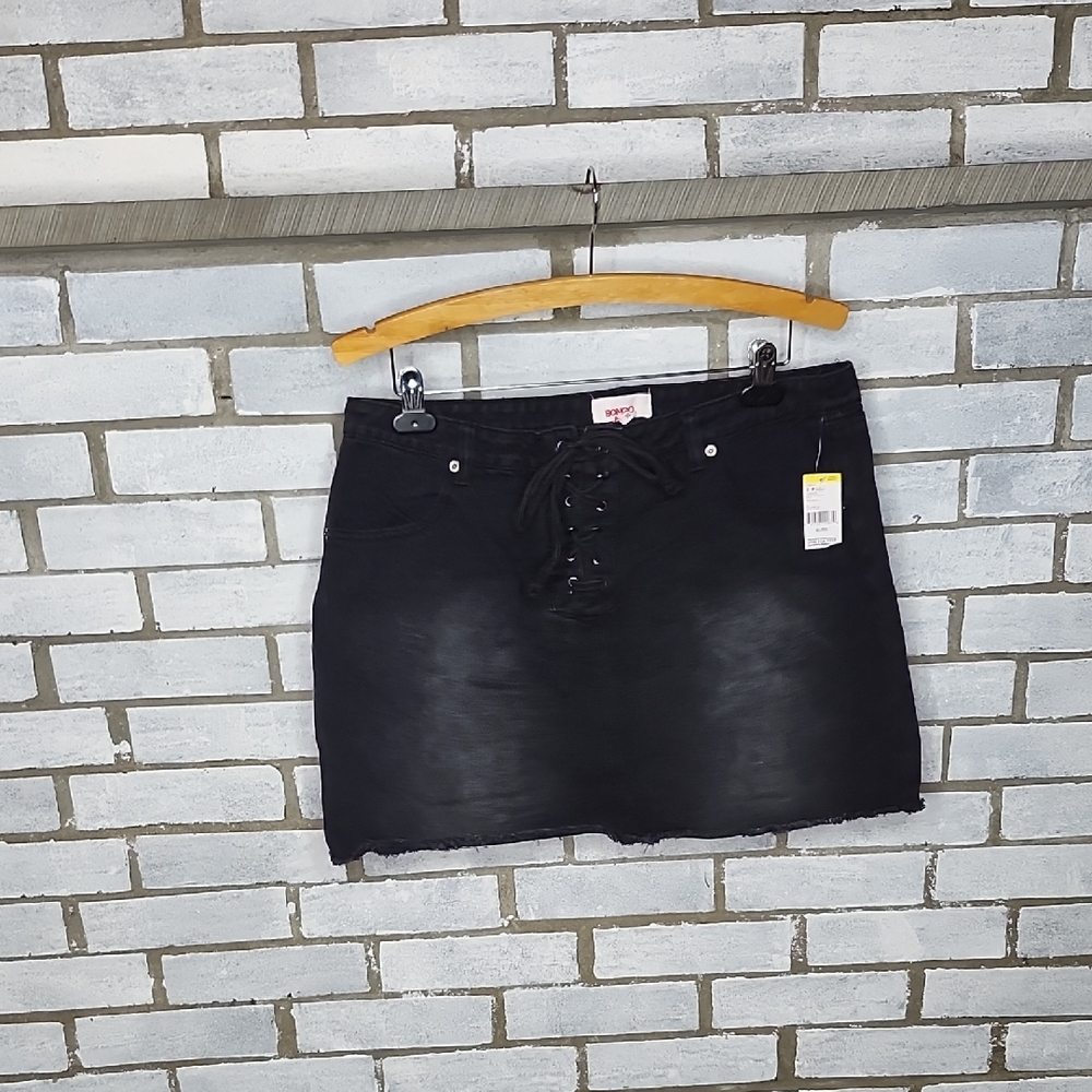 NWT BONGO Black Lace-Up Mini Denim Jean Skirt Size XL Distressed Faded Pockets